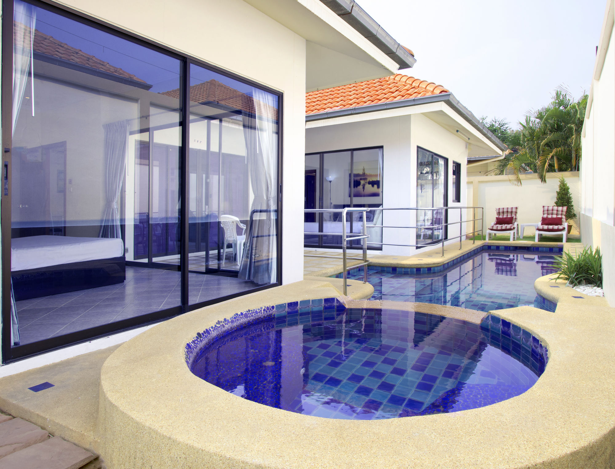 Avoca Pool Villa