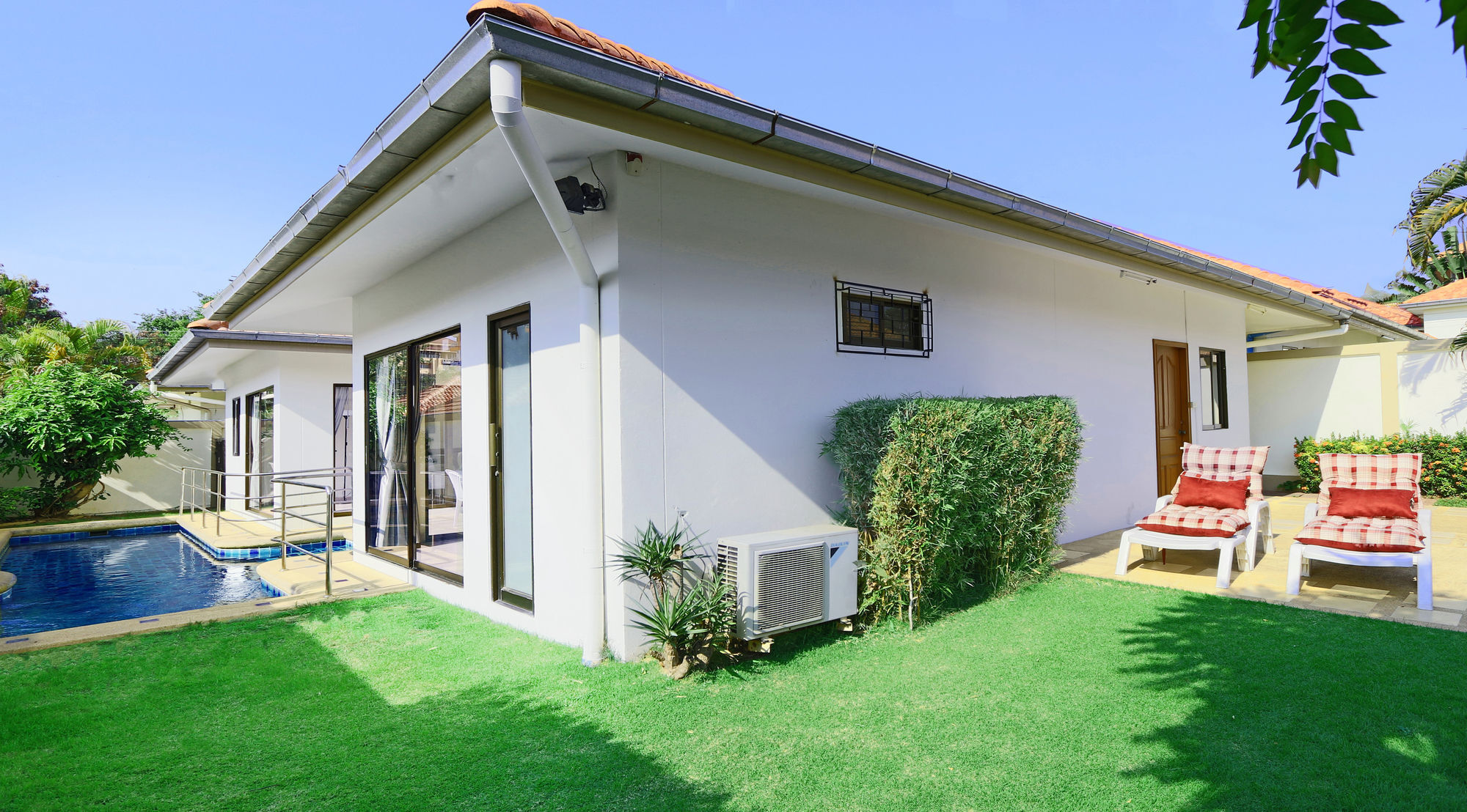 Avoca Pool Villa